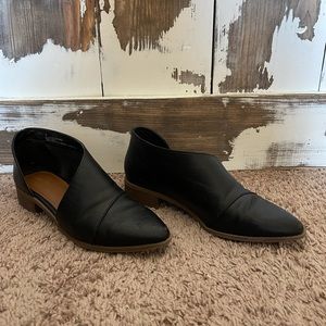 Universal Thread Wenda side cut booties slip on size 7.5